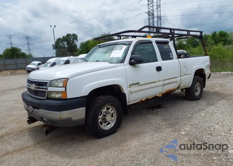 2005 Chevrolet Silverado 2500Hd Ls from USA, damaged, VIN 1GCHK29U85E105992